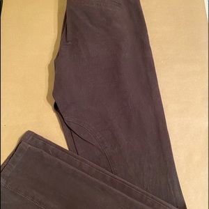 The most ridiculously slimming pants ever!